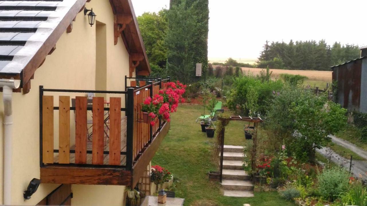 Gite Au Grenier Cosy Lor エクステリア 写真